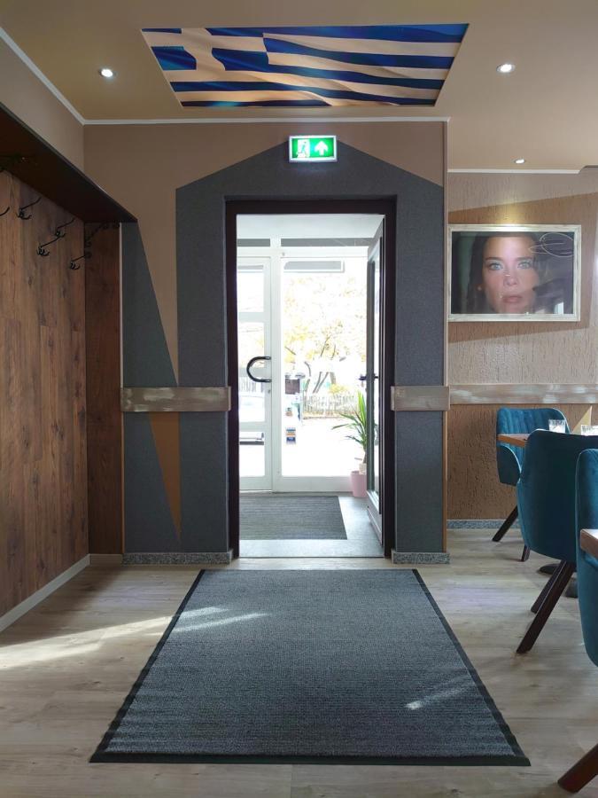 Achilleon III Hotel Geesthacht Exterior photo
