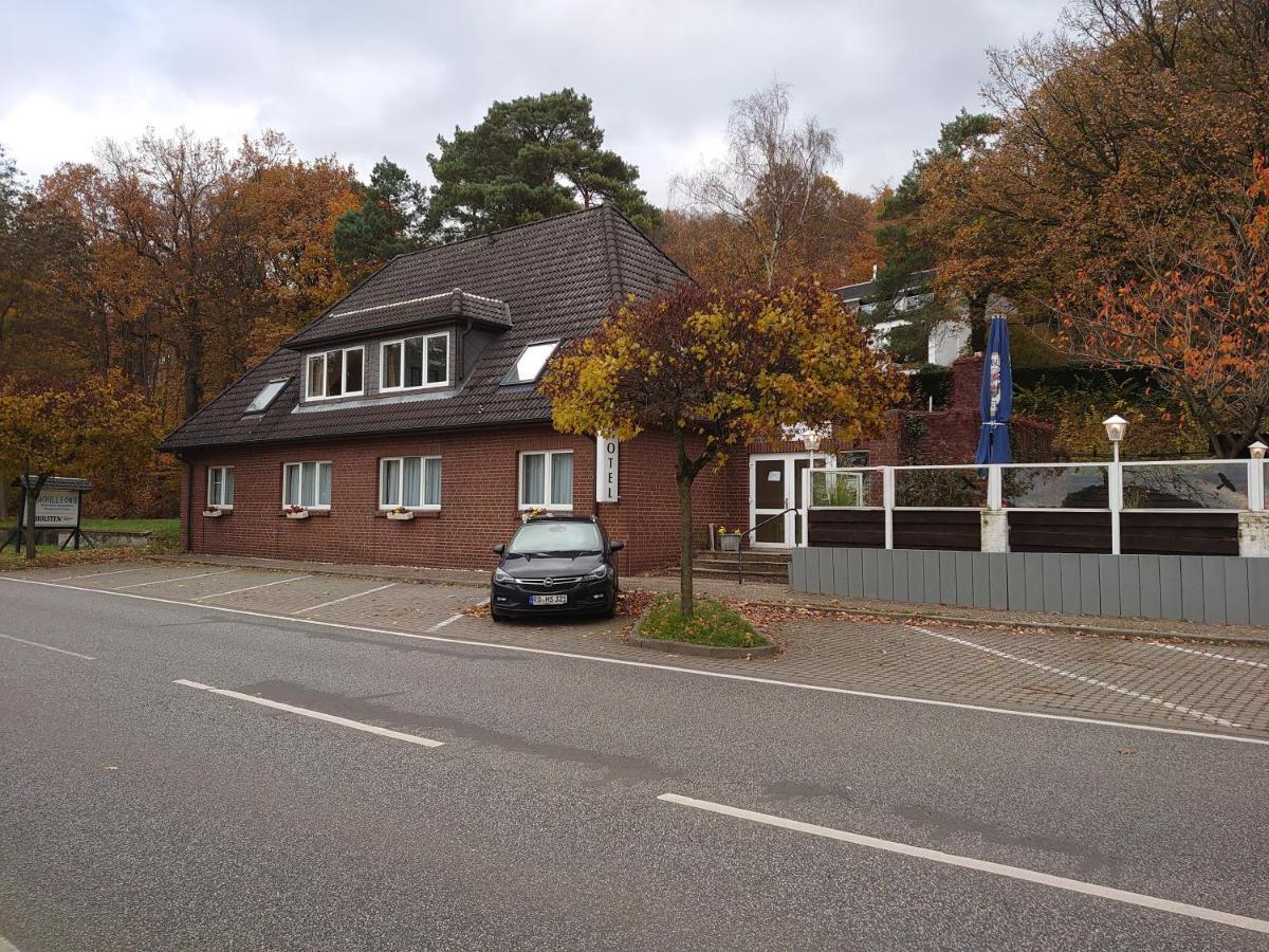 Achilleon III Hotel Geesthacht Exterior photo